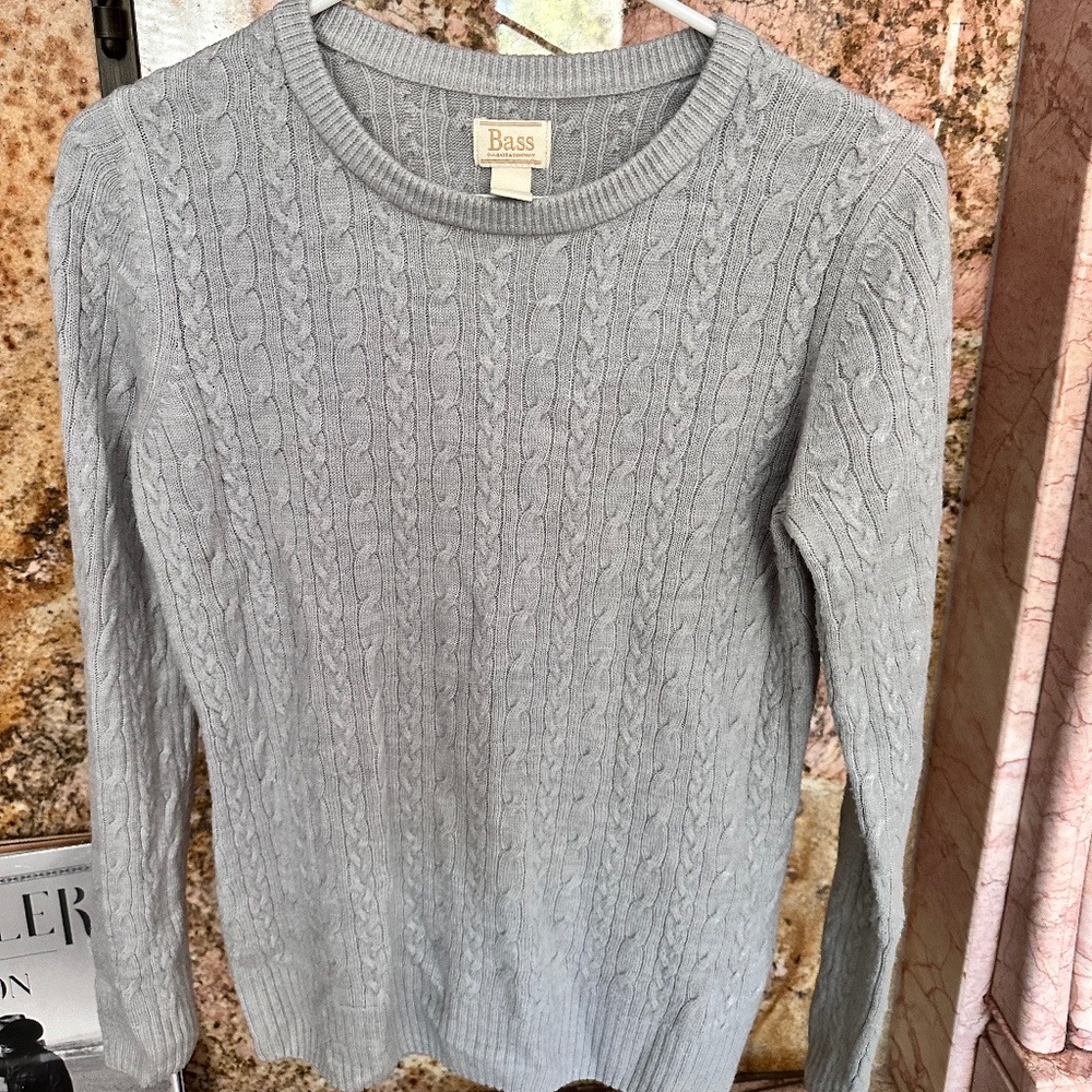 Crewneck sweater